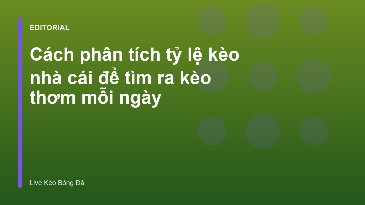 Người chơi đang phân tích bảng tỷ lệ kèo nhà cái trên máy tính